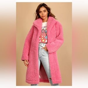 Perfect pink coat!